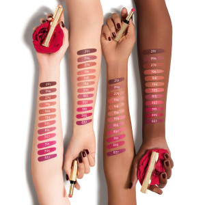 KissKiss - Der Intensiver Lippenstift mit Honig KissKiss - Der Intensiver Lippenstift mit Honig